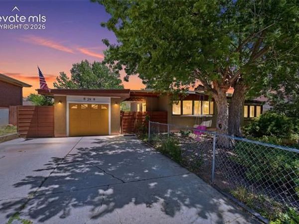 29 Minden Circle, Colorado Springs, CO 80906