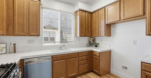 414 17th St, Sacramento, CA 95811 Photo