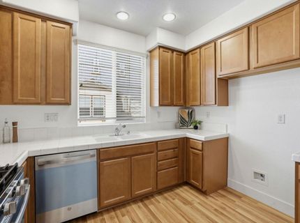 414 17th St, Sacramento, CA 95811 Photo