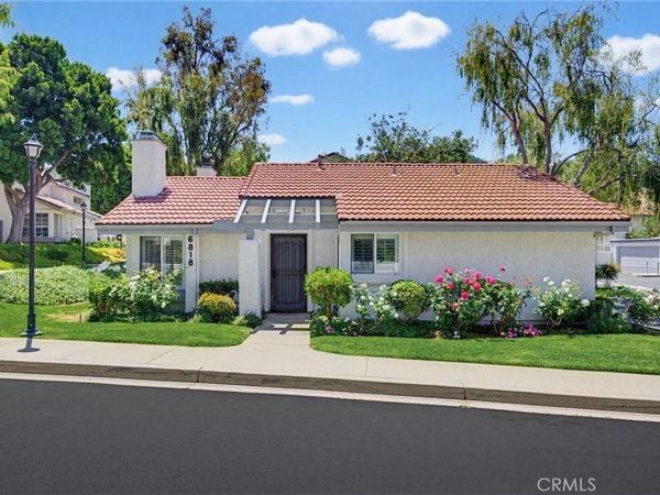 6818 Poppyview Drive, Oak Park, CA 91377