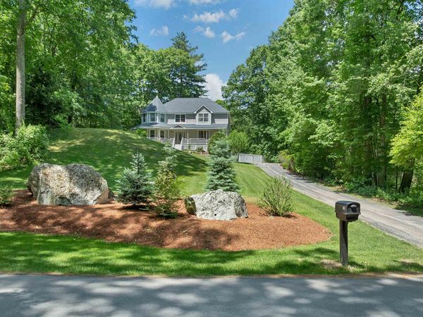 76 Marblehead Road, Windham, NH 03087