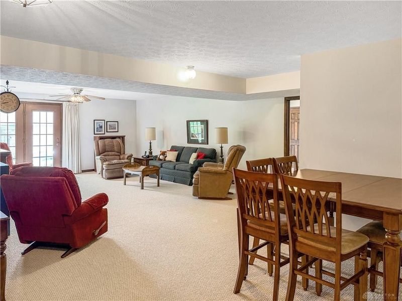 5016 Lausanne Drive, Centerville, OH 45458 Photo 13