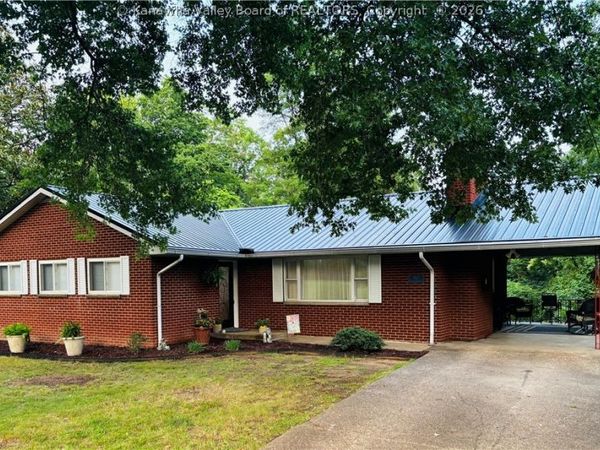 902 Wilkie Drive, Charleston, WV 25314