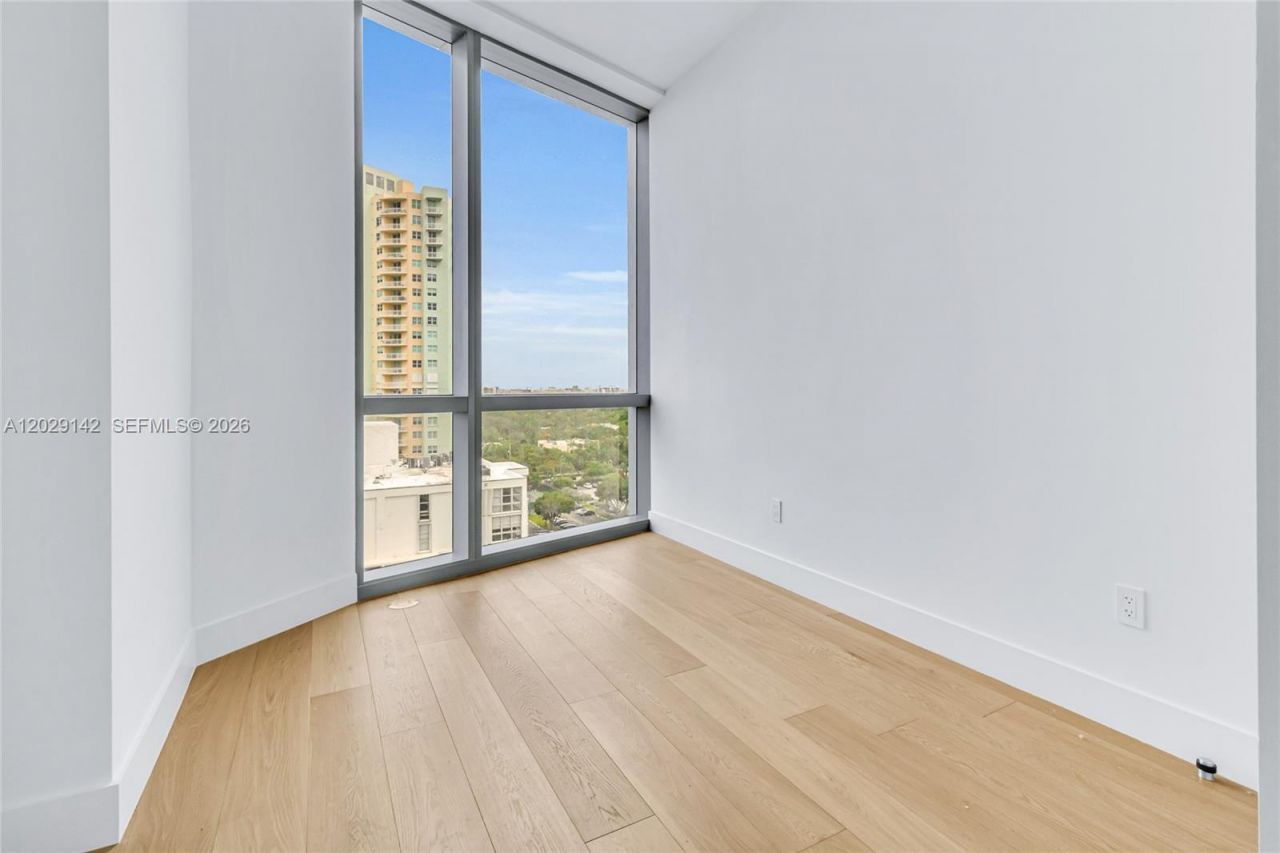 175 SE 25 Rd, Unit 1103, Miami, FL 33129 Photo