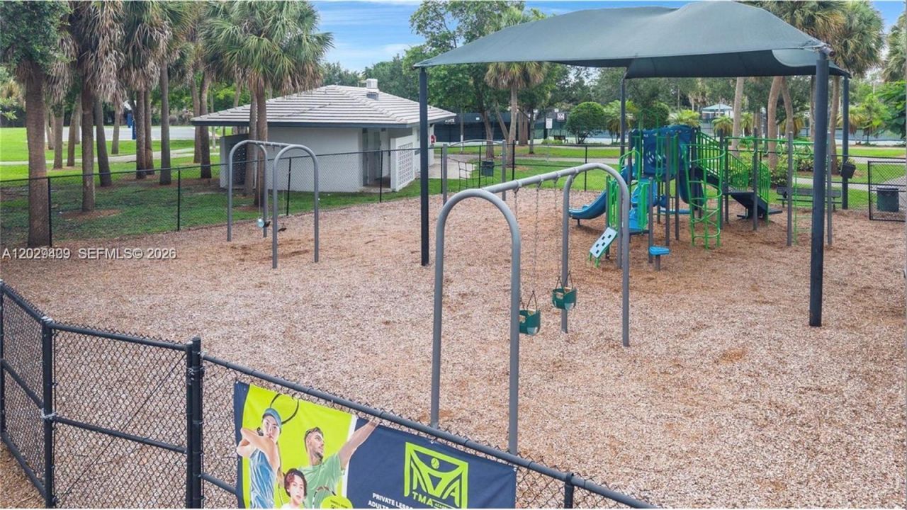 20831 NW 3rd Ct, Pembroke Pines, FL 33029 Photo