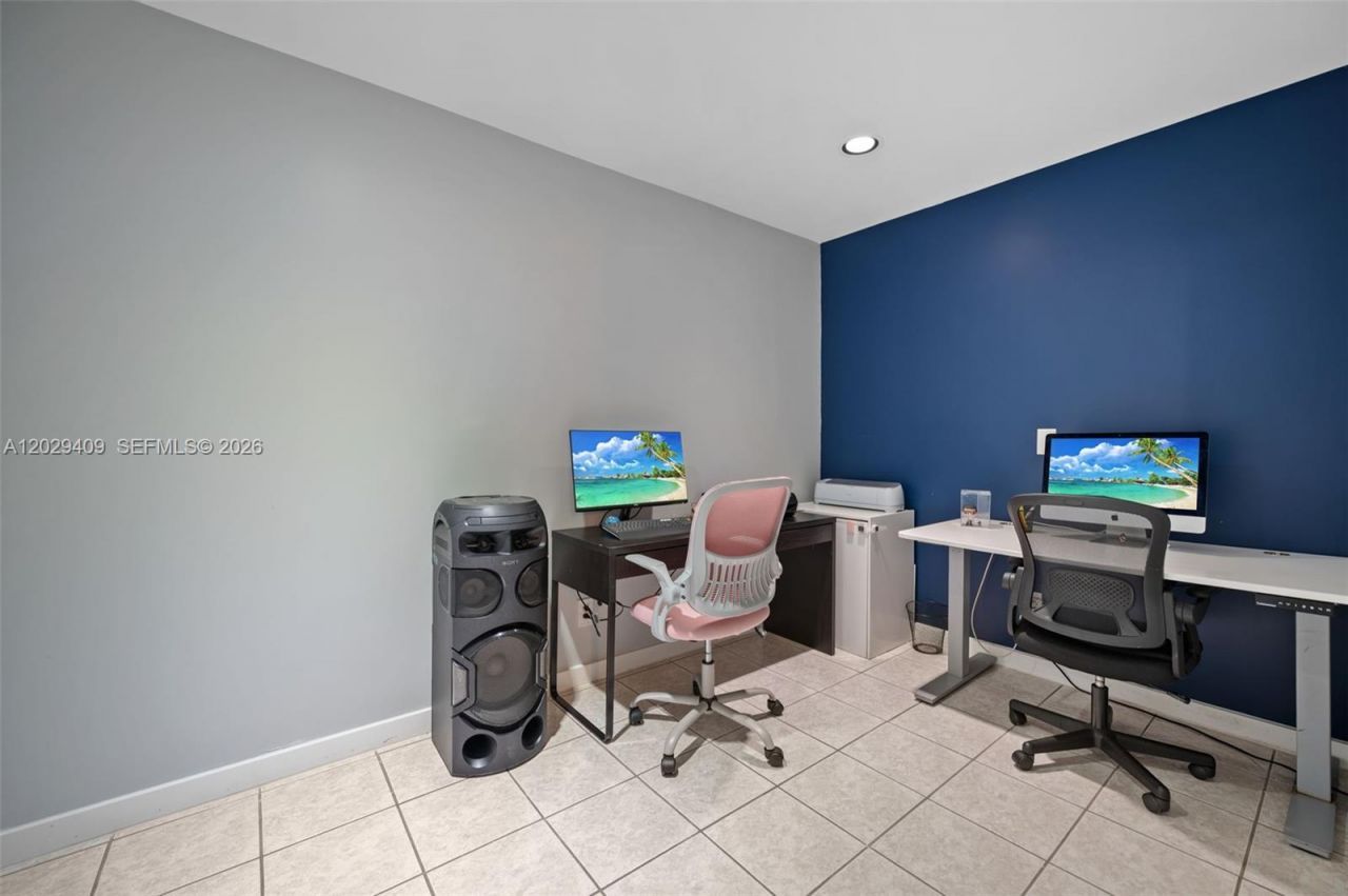 20831 NW 3rd Ct, Pembroke Pines, FL 33029 Photo