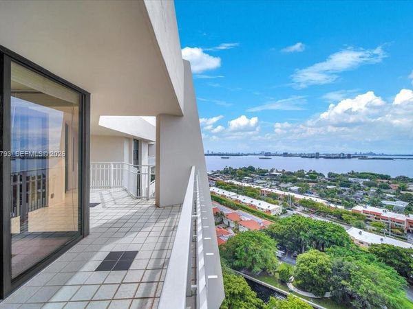 1000 Quayside Ter , Unit TS-10, Miami, FL 33138