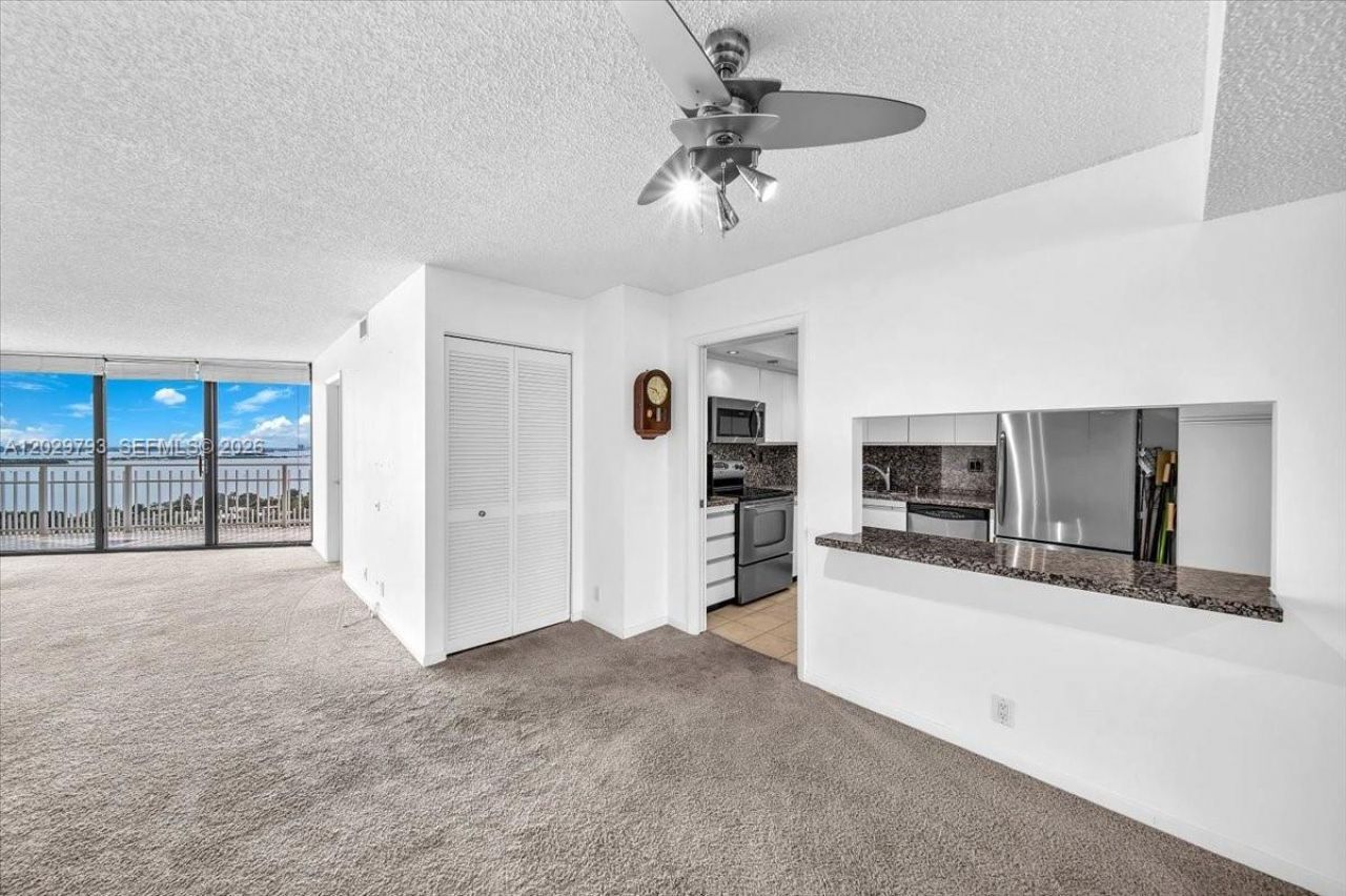 1000 Quayside Ter , Unit TS-10, Miami, FL 33138 Photo