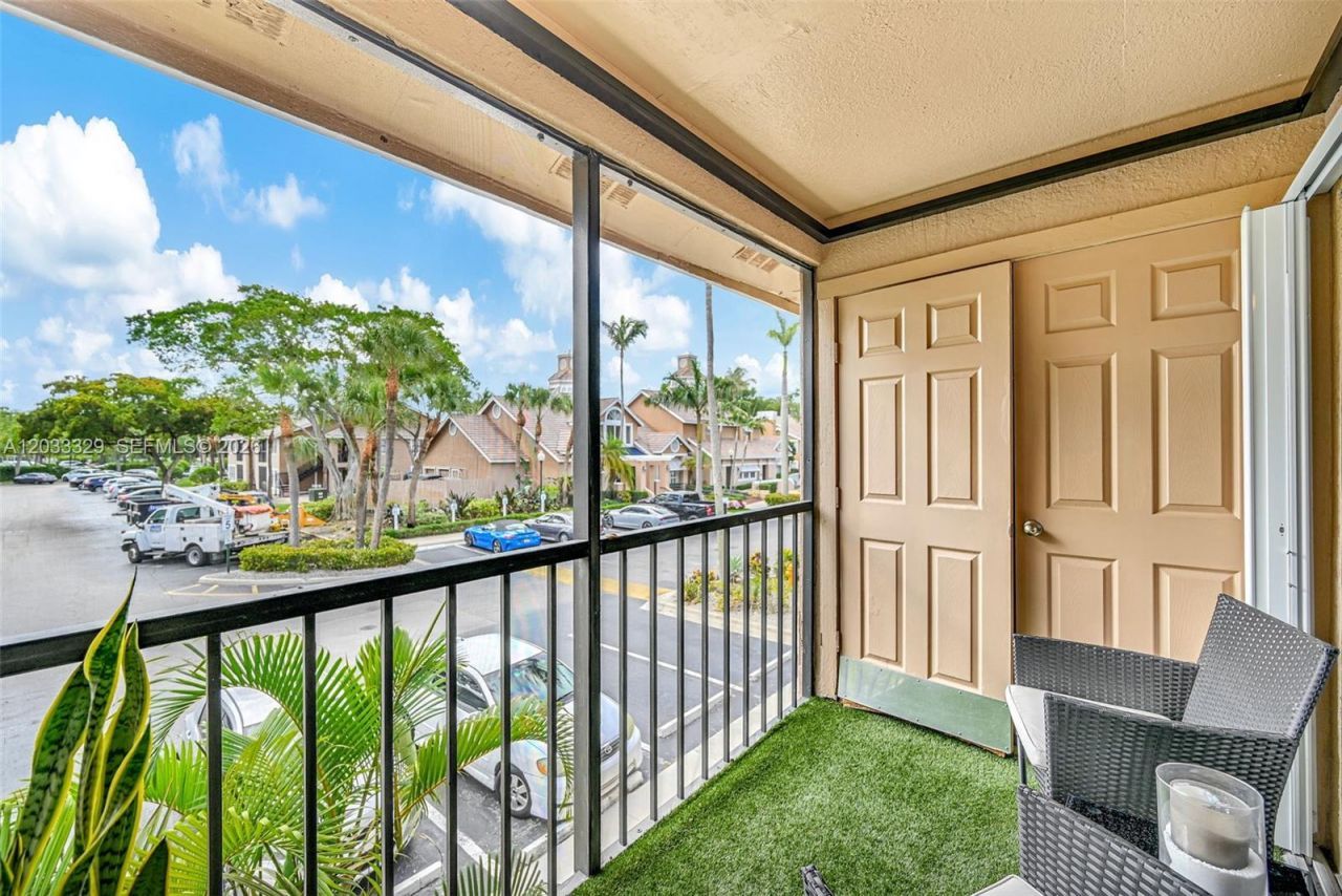 10560 SW 156th Pl, Unit 208, Miami, FL 33196 Photo