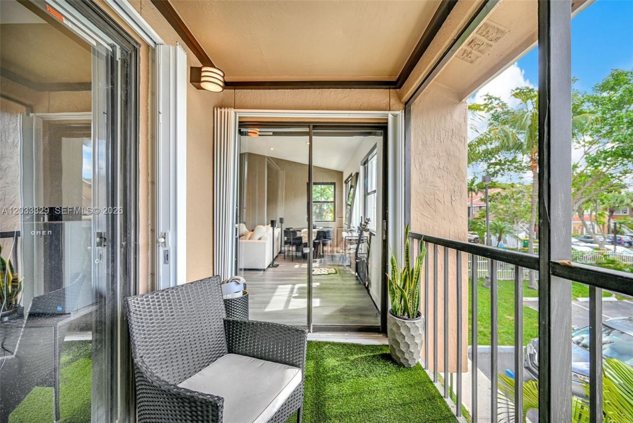 10560 SW 156th Pl, Unit 208, Miami, FL 33196 Photo