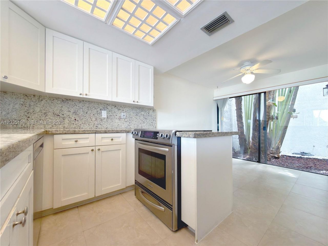 5002 SW 72nd Ave , Miami, FL 33155 Photo