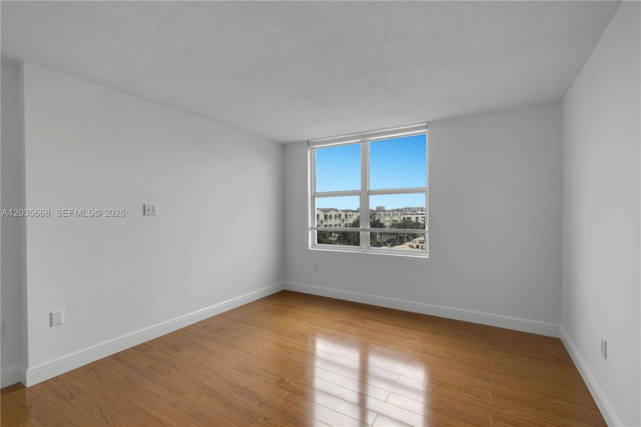 1900 Sunset Harbour Dr , Unit 707, Miami Beach, FL 33139 Photo