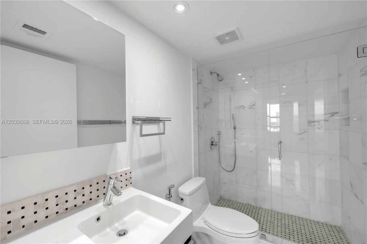 1900 Sunset Harbour Dr , Unit 707, Miami Beach, FL 33139 Photo