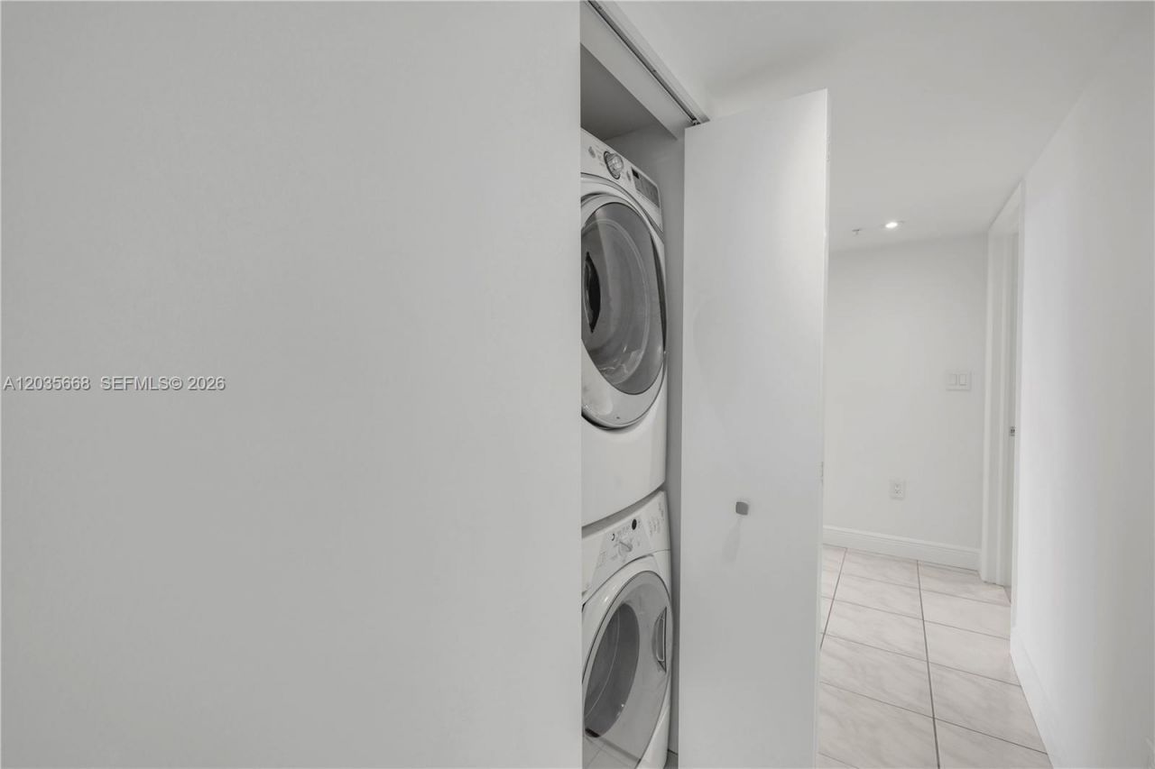 1900 Sunset Harbour Dr , Unit 707, Miami Beach, FL 33139 Photo