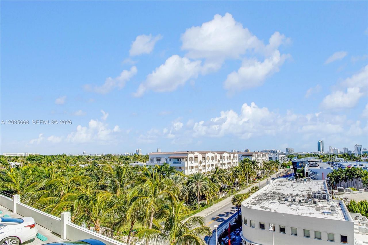 1900 Sunset Harbour Dr , Unit 707, Miami Beach, FL 33139 Photo