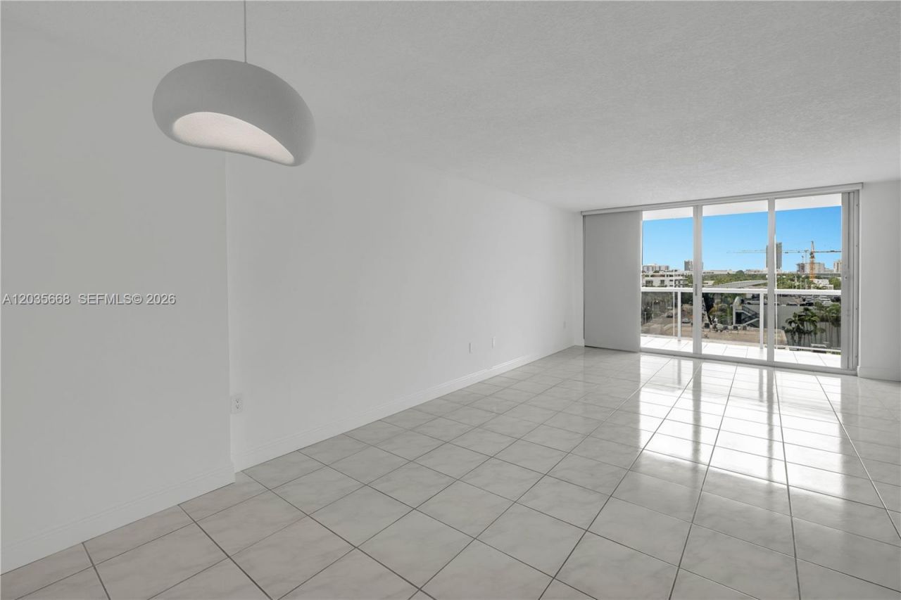 1900 Sunset Harbour Dr , Unit 707, Miami Beach, FL 33139 Photo