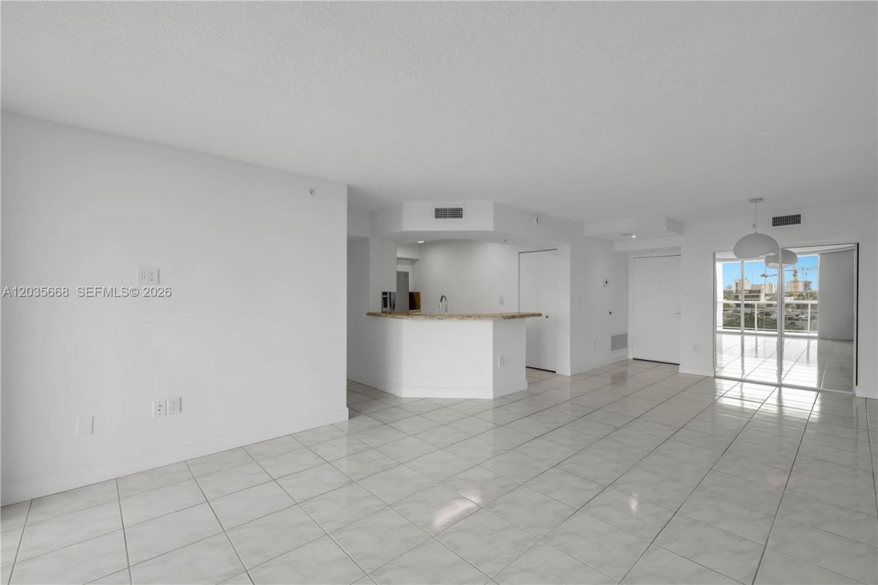 1900 Sunset Harbour Dr , Unit 707, Miami Beach, FL 33139 Photo