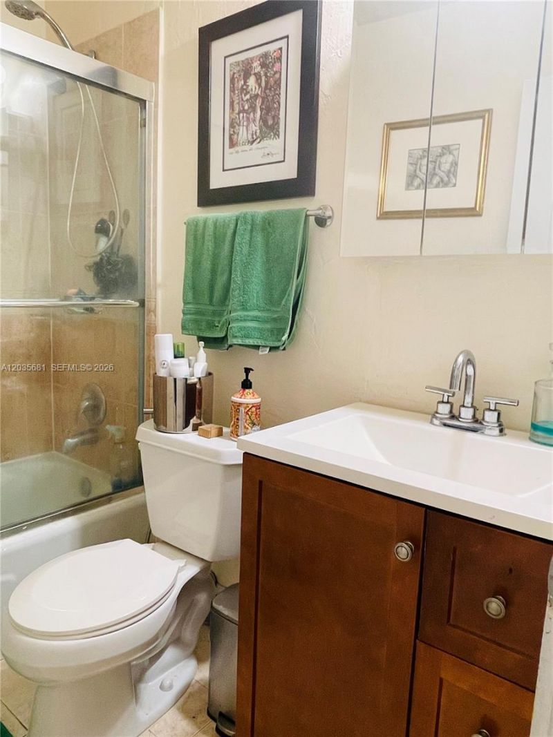 1800 79th St Cswy , Unit A304, North Bay Village, FL 33141 Photo