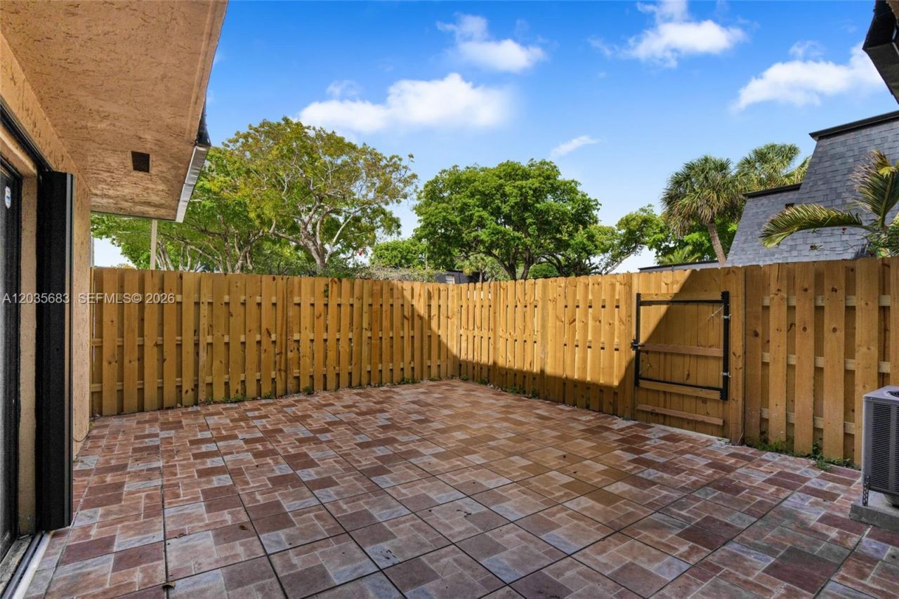 13993 SW 94th Cir Ln , Unit 101-3, Miami, FL 33186 Photo