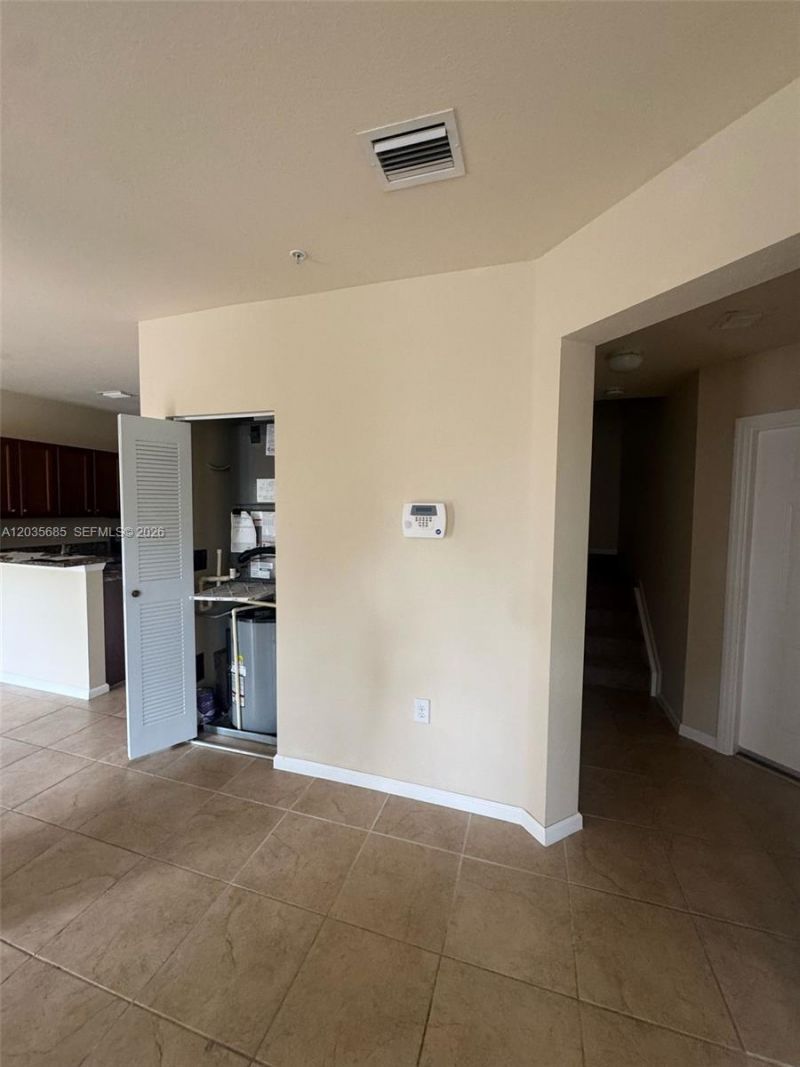 8900 NW 97th Ave, Unit 212, Doral, FL 33178 Photo
