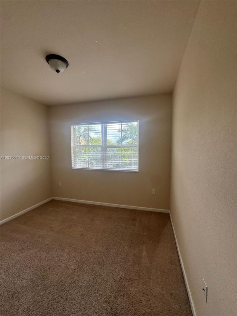 8900 NW 97th Ave, Unit 212, Doral, FL 33178 Photo