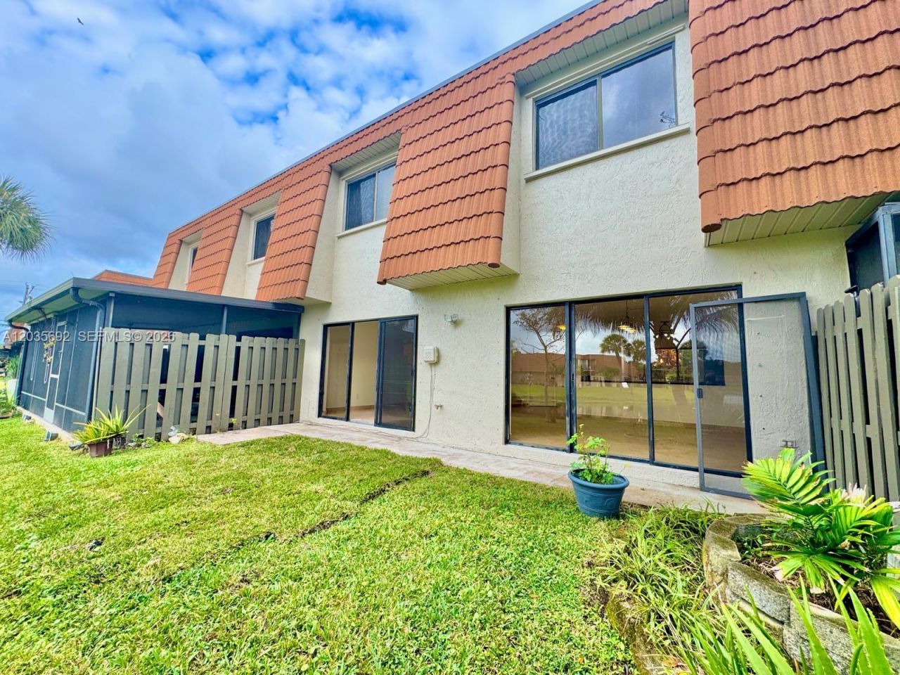 1415 SW 110th Way , Unit 1415, Davie, FL 33324 Photo