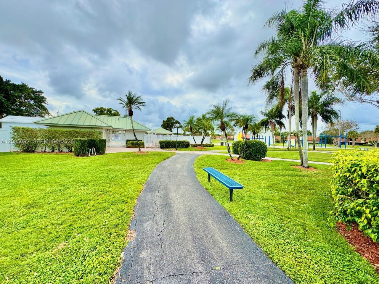 1415 SW 110th Way , Unit 1415, Davie, FL 33324 Photo
