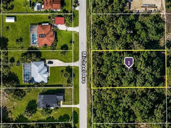 512 michael ave , Lehigh Acres, FL 33936