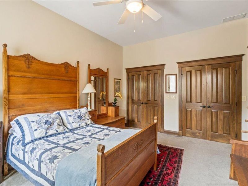 1085 Highland Street, Columbus, OH 43201 Photo 35