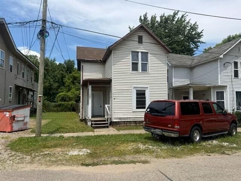 148 E Church Street , Newark, OH 43055 Photo 1