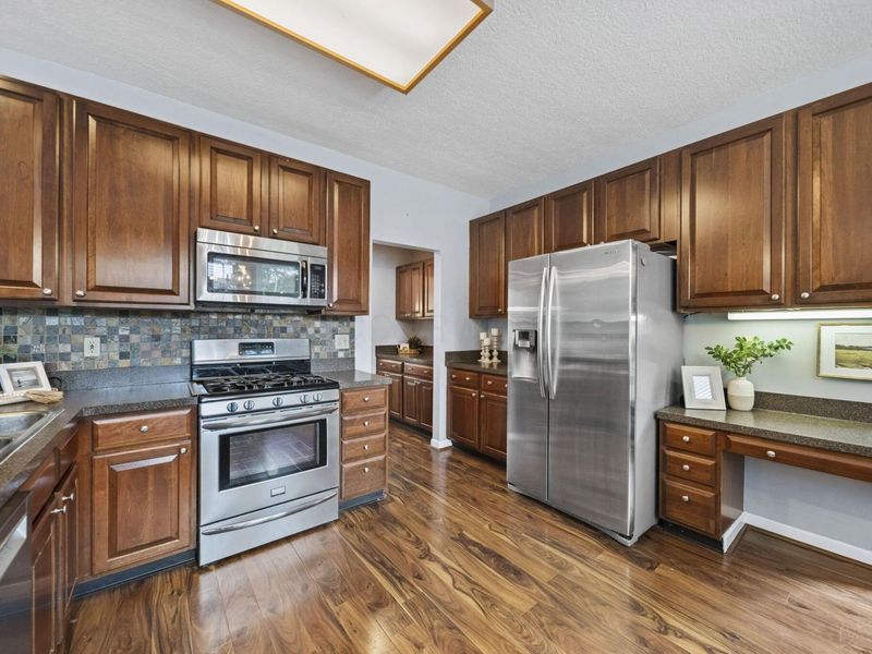 8384 Payson Drive, Lewis Center, OH 43035 Photo 16