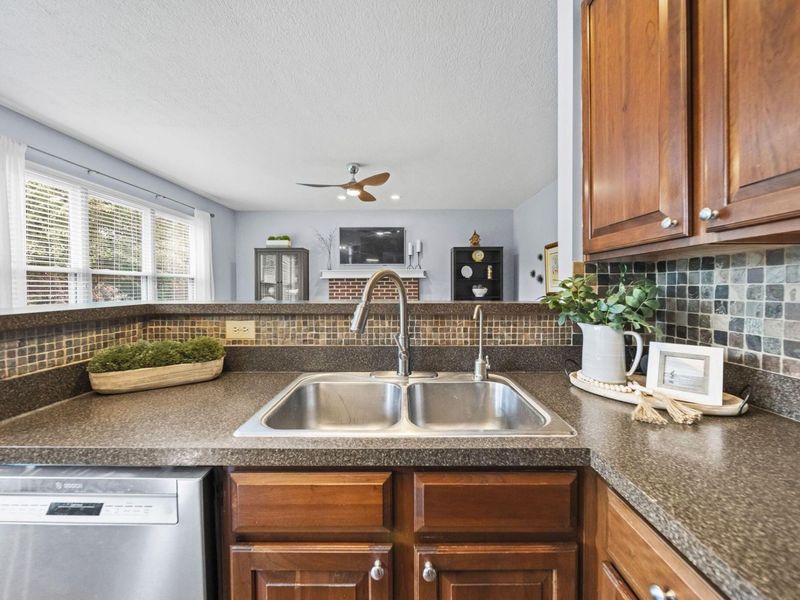 8384 Payson Drive, Lewis Center, OH 43035 Photo 17
