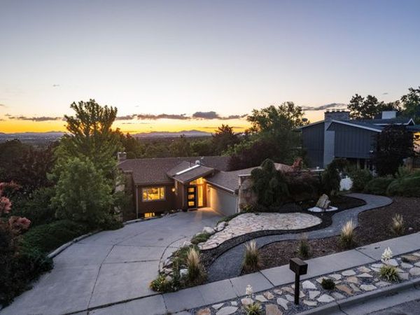 4868 S WALLACE LN, Salt Lake City, UT 84117