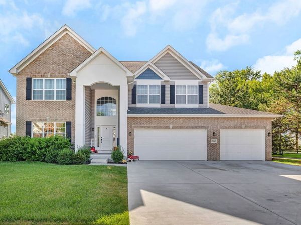 26449 S Waterford Trail , Channahon, IL 60410