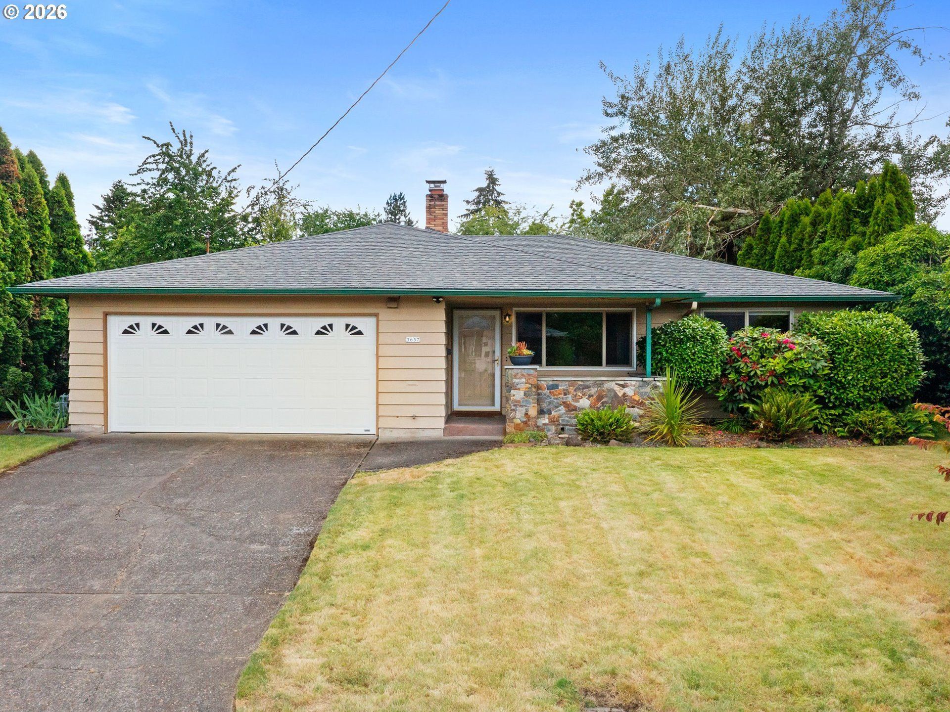 3657 SE 77th Ave, Portland, OR 97206 Main Photo