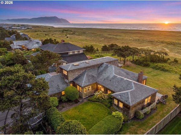 1768 N OCEAN AVE, Gearhart, OR 97138