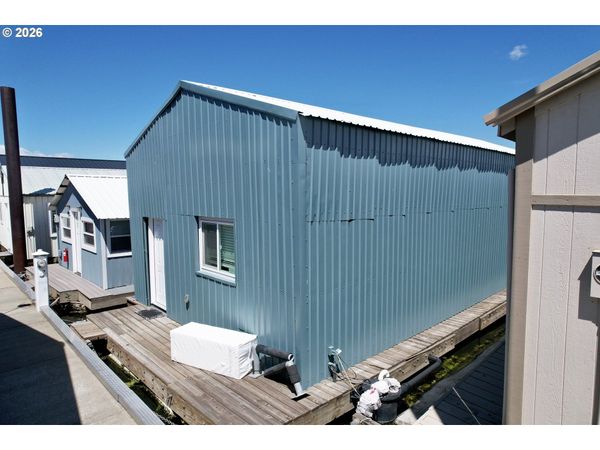 101 N BOAT BASIN RD, Unit A-8, The Dalles, OR 97058
