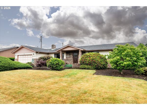 2177 FIRTH AVE, Springfield, OR 97477