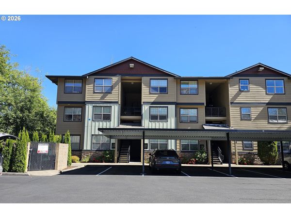 17375 RUBEN LN, Unit 28, Sandy, OR 97055