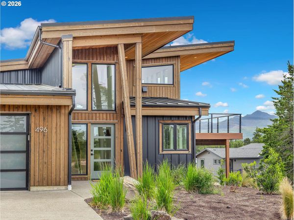 496 SEA VIEW DR, Manzanita, OR 97130