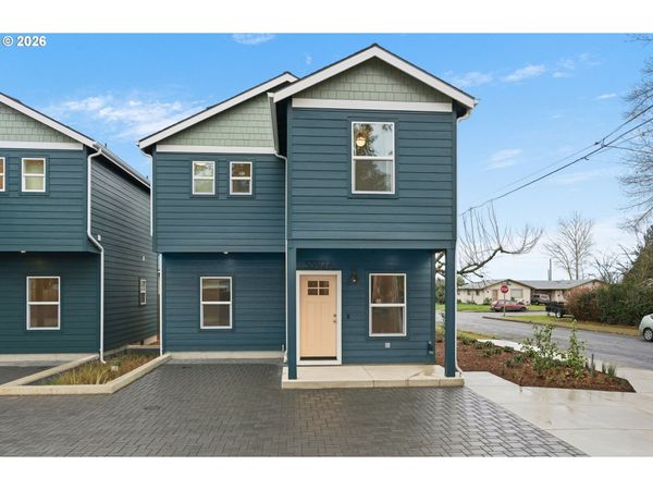 5592 Burnett AVE, Unit A, Eugene, OR 97402