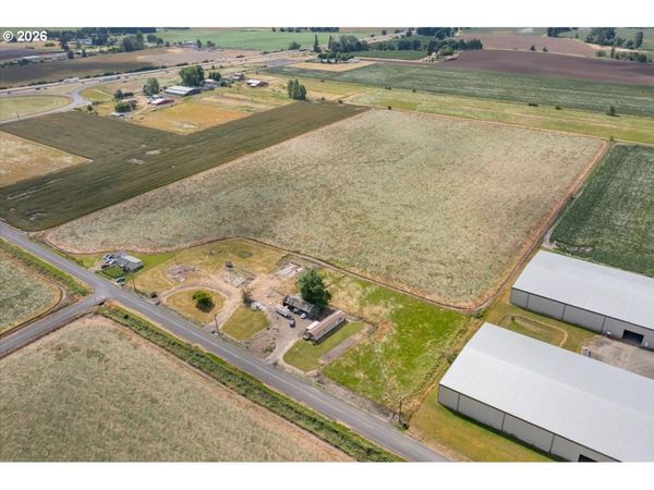 1096 TALBOT RD, Jefferson, OR 97352