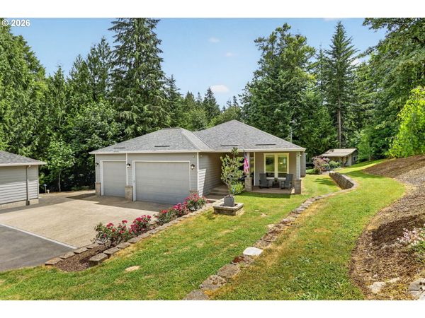 17960 MOONBEAM DR, Sandy, OR 97055