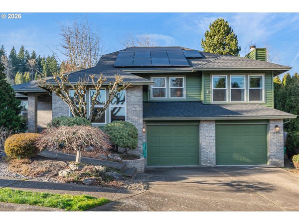 511 SE 15TH ST, Gresham, OR 97080