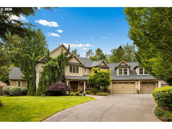 10329 SE REGINA CT, Happy Valley, OR 97086