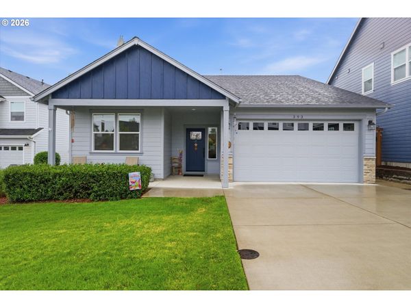 393 NW DENTON AVE, Dallas, OR 97338