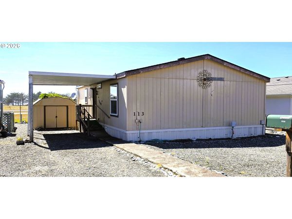 94120 STRAHAN ST, Unit 113, Gold Beach, OR 97444