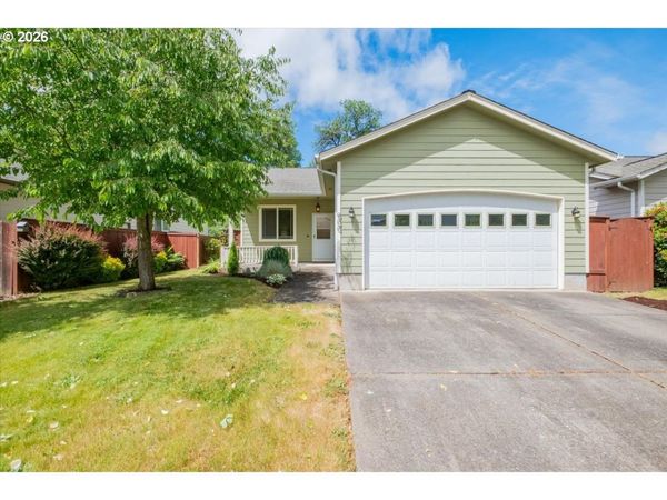 900 TRINITY ST, Albany, OR 97322