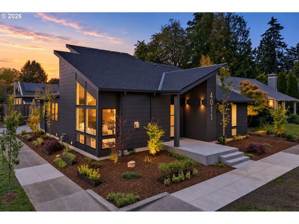 4011 NE 17th AVE, Portland, OR 97212