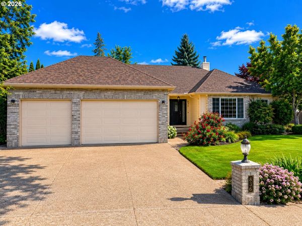836 NW 21ST ST, McMinnville, OR 97128